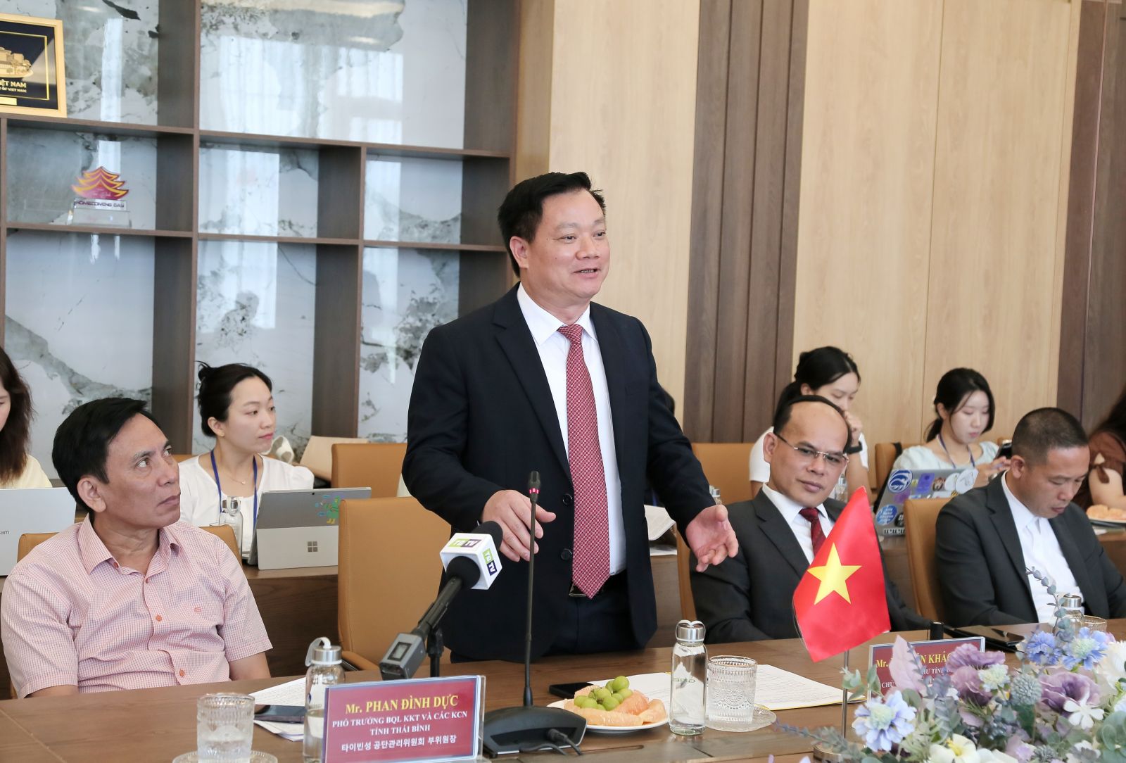   Đoàn nhà báo Hàn Quốc thăm, làm việc tại Khu VV888 bet đăng nhập Liên Hà Thái