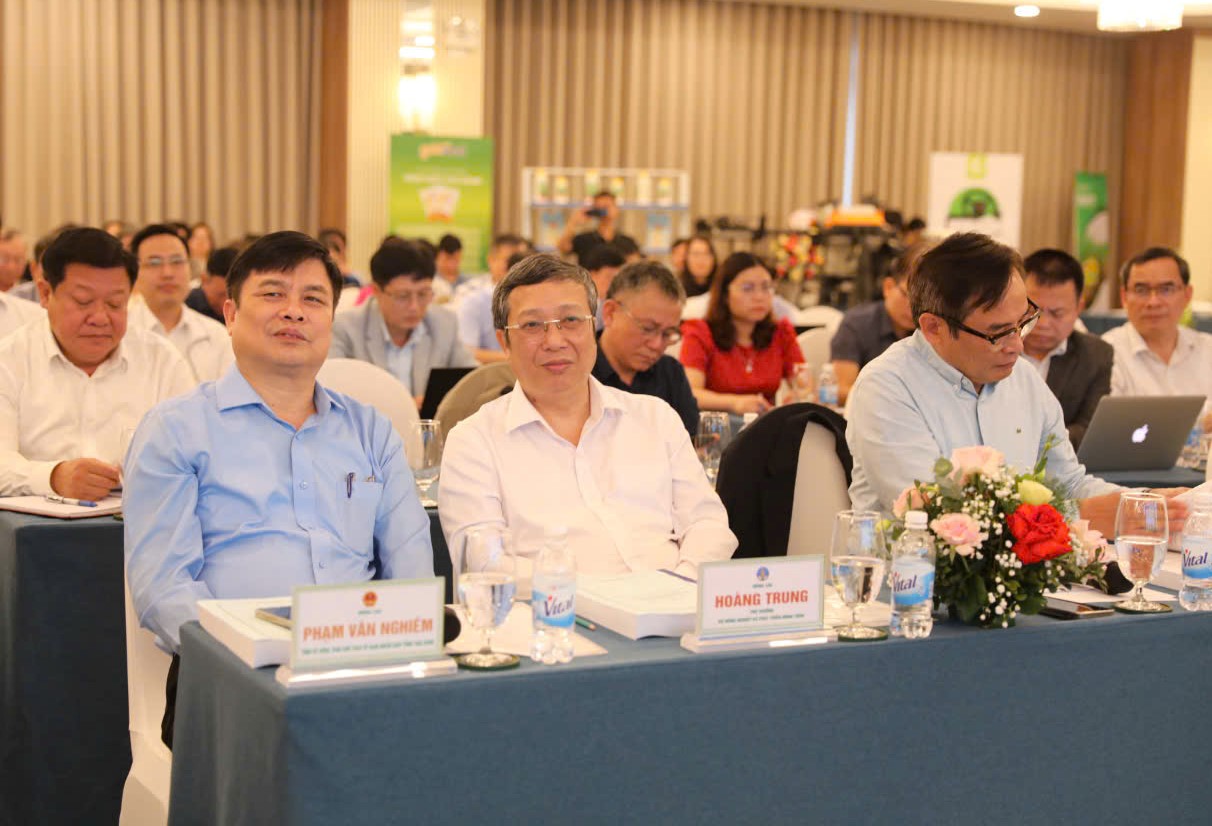   Hội nghị sơ kết sản xuất trồng trọt năm 2024 và triển khai kế hoạch sản xuất trồng trọt năm 2025 các tỉnh phía Bắc