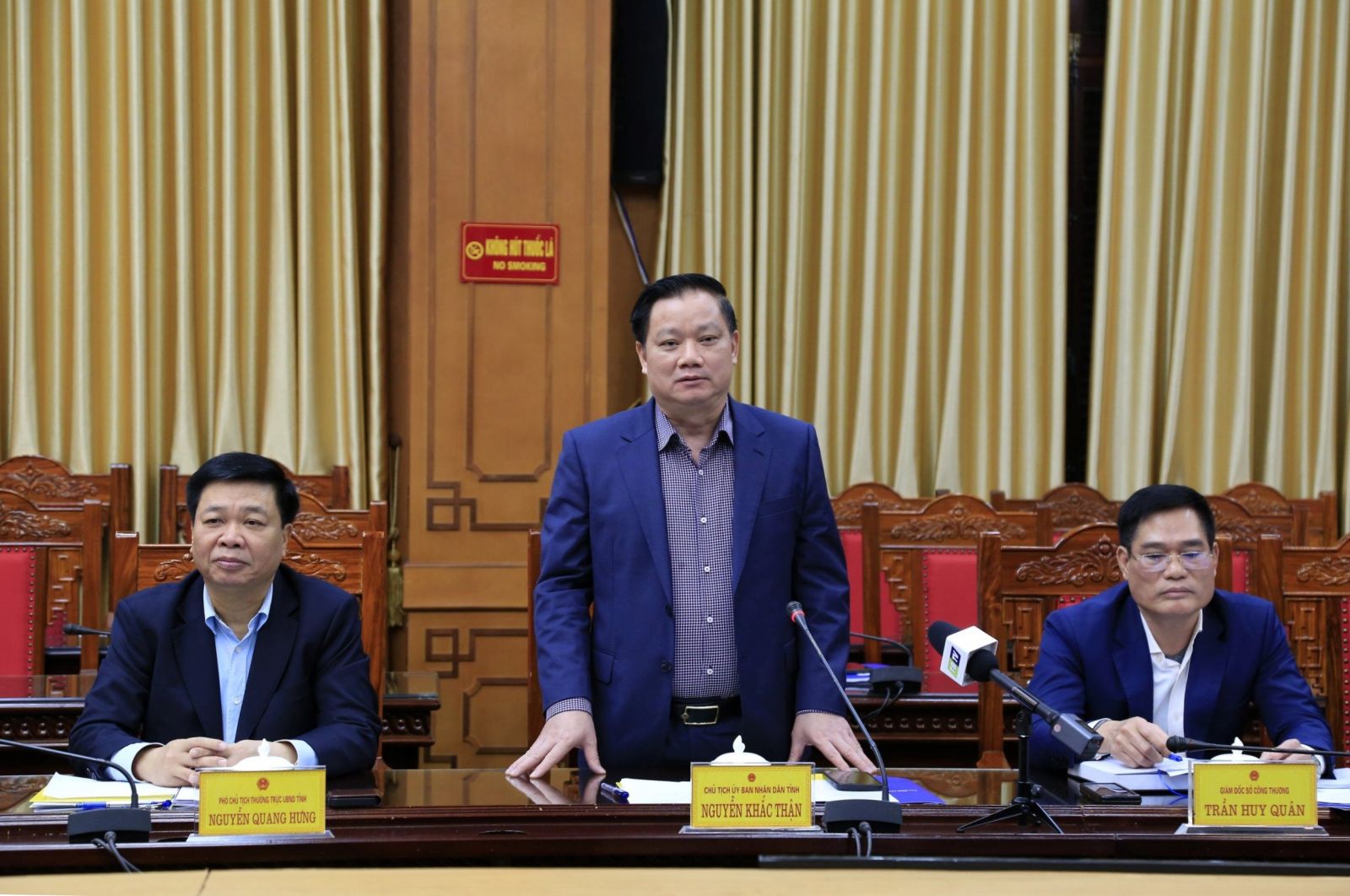   UBND tỉnh làm việc với Tập đoàn Điện lực Việt Nam