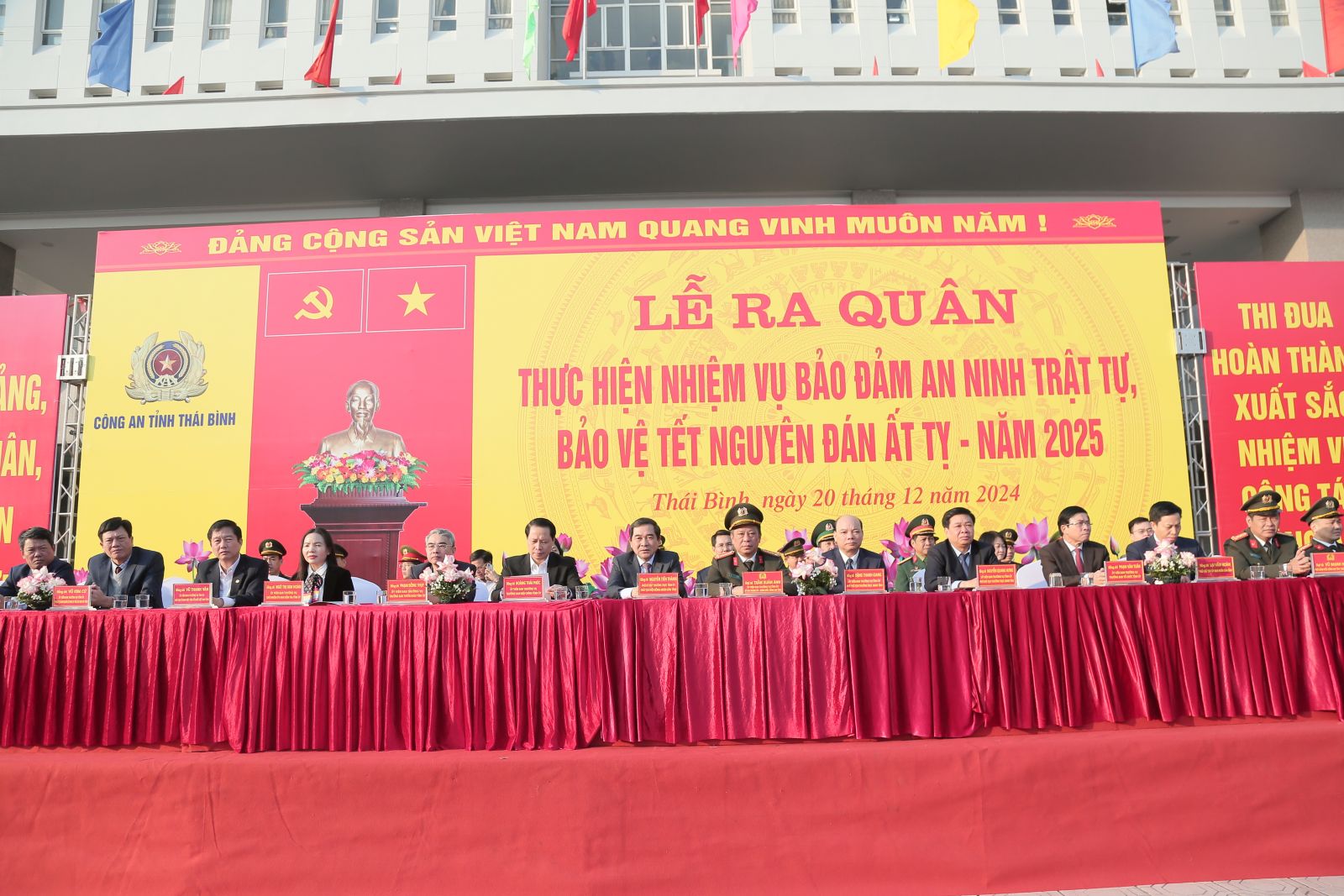   Ra quân bảo đảm an ninh trật tự, bảo vệ tết Nguyên đán Ất Tỵ 2025