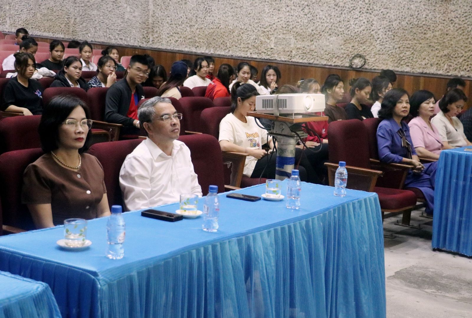   Khai mạc tuần phim kỷ niệm 65 năm ngày Bác Hồ về thăm Thái Bình lần thứ ba