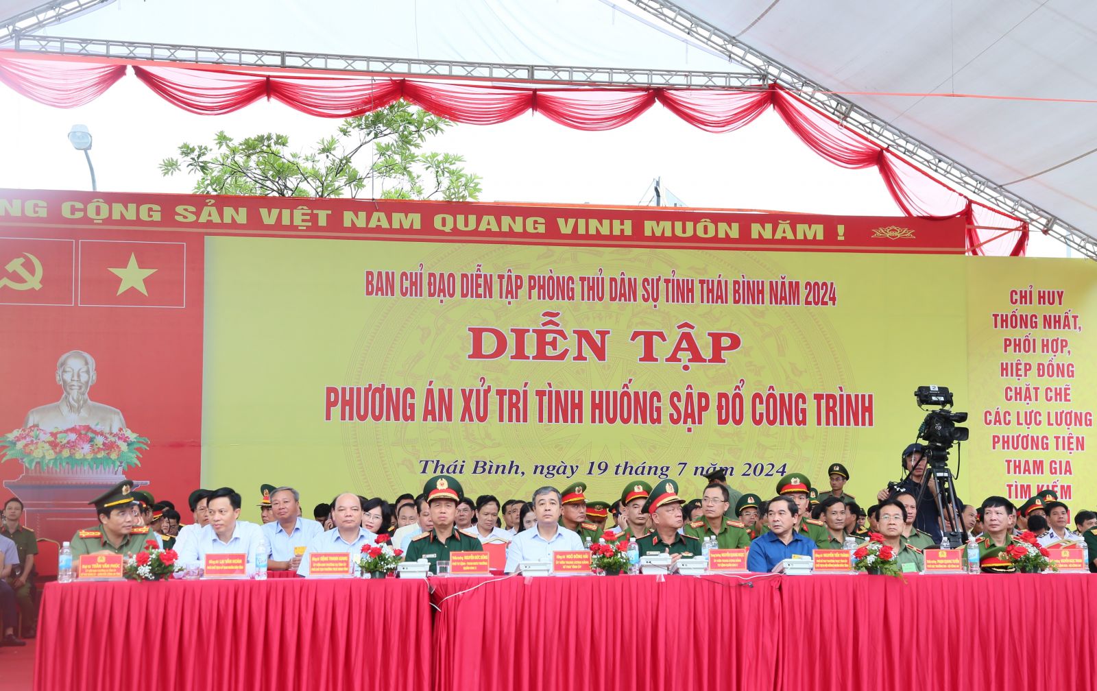   Diễn tập xử trí tình huống sập đổ công trình trên địa bàn thành phố Thái Bình