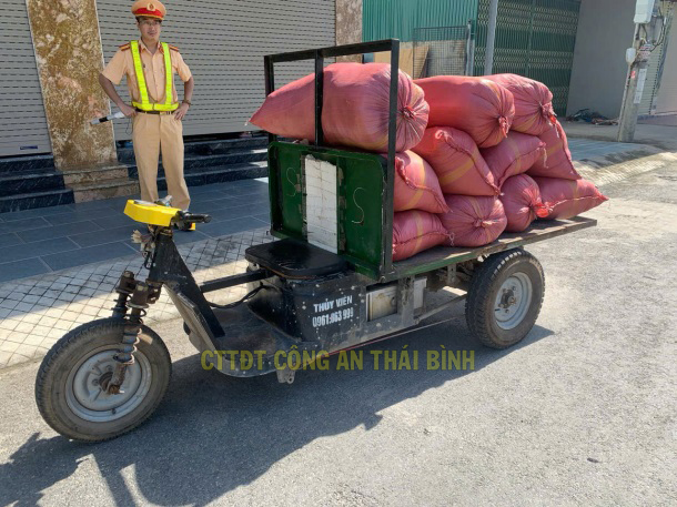   Công an huyện Vũ Thư ra quân kiểm tra, xử lý chuyên đề xe ba, bốn bánh tự sản xuất, lắp ráp gây mất an toàn VV88 dự đoán xổ số ba miền siêu chính xác.