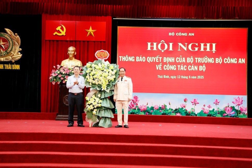   Công an tỉnh Thái Bình thông báo Quyết định của Bộ trưởng Bộ Công an về công tác VV88 dự đoán xổ số ba miền siêu chính xác.