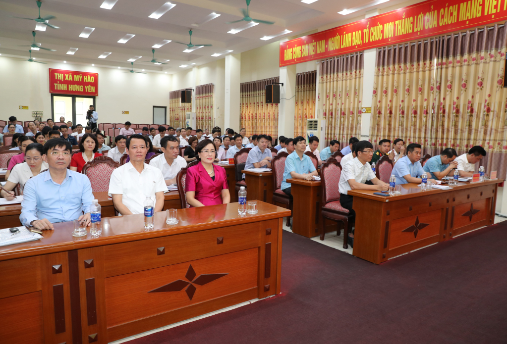   Hội nghị lần thứ 19, Ban Chấp hành Đăng ký VV88 tặng 88k thị xã Mỹ Hào