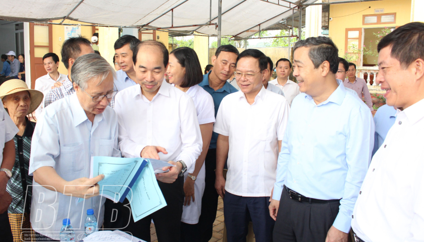   Khám bệnh, tư vấn sức khỏe miễn phí cho gia đình chính sách, người có công và người nghèo