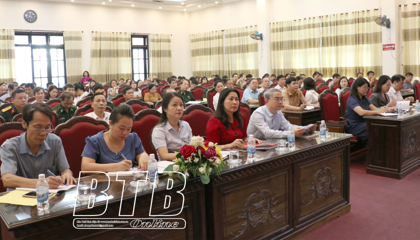   Tập trung tuyên truyền về đại hội đảng bộ các cấp