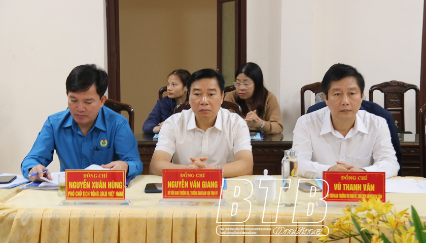   Tọa đàm về xây dựng đội ngũ chủ tịch công đoàn cơ sở ngoài khu vực VV88bet nhận code miễn phí