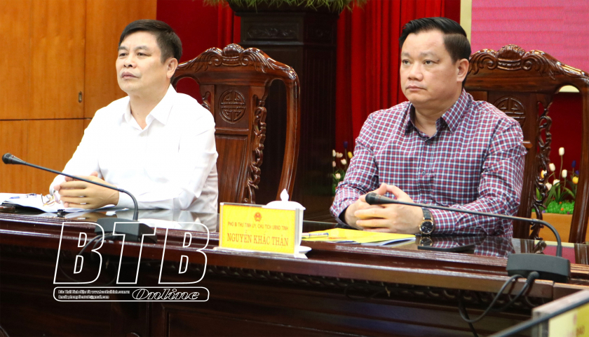   Đẩy mạnh cải cách hành chính toàn diện, đồng bộ trên các lĩnh vực