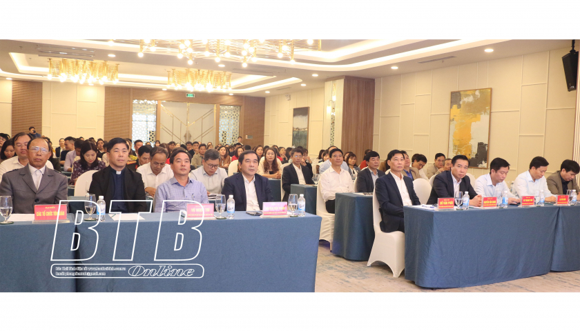   Tiên phong đi đầu trong các phong trào thi đua yêu nước của đồng bào có đạo