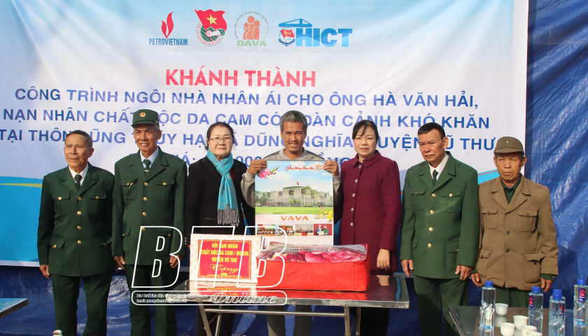   Khánh thành nhà tình nghĩa cho nạn nhân chất độc da cam