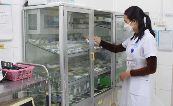   Ứng trực 24/24 giờ khám, cấp cứu, điều trị cho người bệnh dịp tết