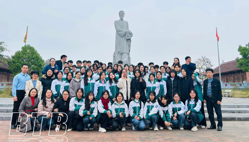   1.491 học sinh đạt giải trong kỳ thi chọn học sinh giỏi lớp 9, lớp 12 cấp tỉnh