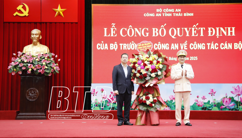   Công bố quyết định bổ nhiệm Phó Giám đốc Công an tỉnh Thái Bình