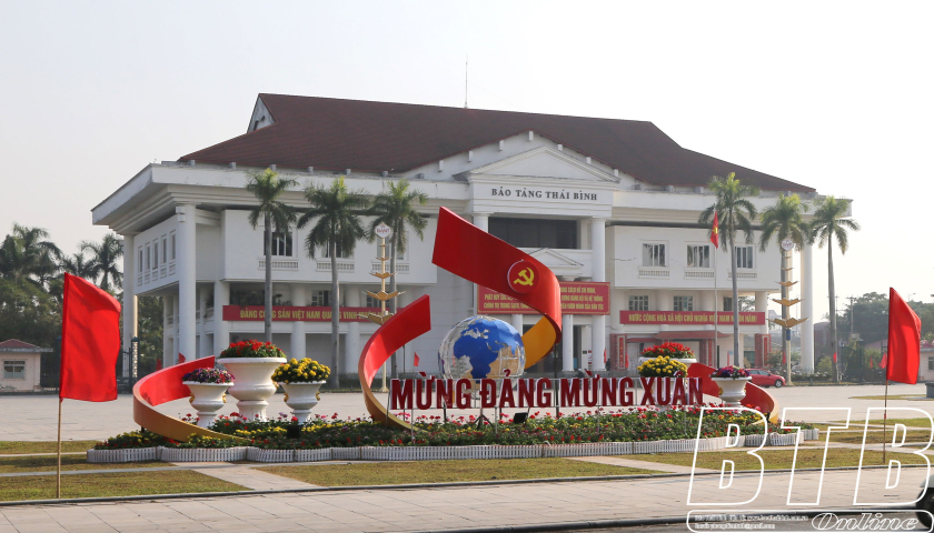   Đồng hành cùng mùa xuân đất nước