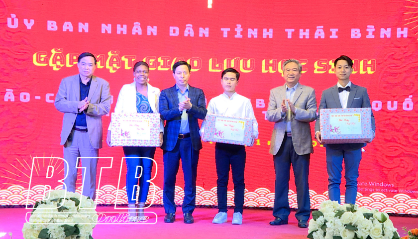   Gặp mặt, chúc tết lưu học sinh các nước đang theo học tại Thái Bình