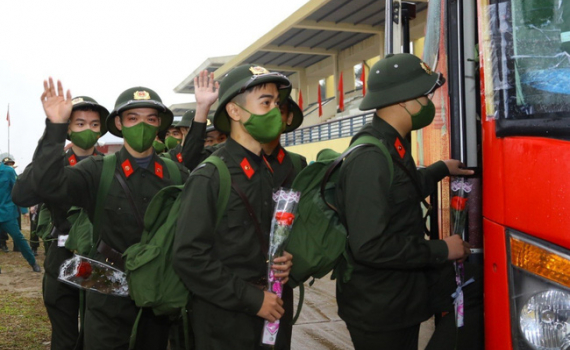   Hôm nay (6/2), bắt đầu giao nhận chiến sĩ mới trên cả nước