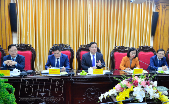   UBND tỉnh làm việc với đoàn công tác của Phòng Công nghiệp và Thương mại Đức tại Việt Nam