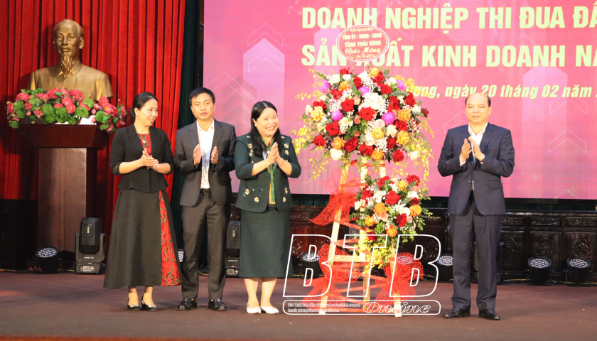   Kiến Xương: Phát động VV88 it com thể thao, live casino, slot, bắn cá, xổ số thi đua đẩy mạnh sản xuất, kinh doanh