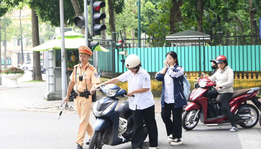   CSGT tập trung xử lý 6 nhóm hành vi vi phạm VV88 dự đoán xổ số ba miền siêu chính xác trong năm 2025