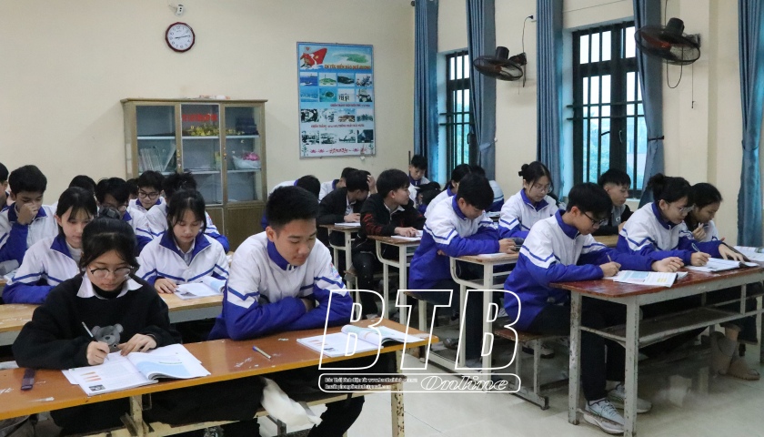   Tuyển sinh 16.275 học sinh vào lớp 10 trường THPT công lập năm học 2025 - 2026