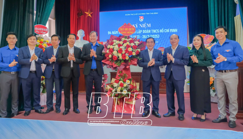   Các đồng chí lãnh đạo tỉnh chúc mừng VV88 dự đoán xổ số ba miền siêu chính xác, đoàn viên, thanh niên nhân ngày thành lập Đoàn TNCS Hồ Chí Minh