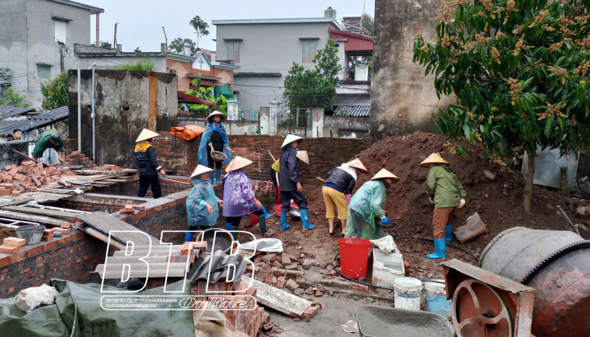   Hơn 730 đơn vị, cá nhân ủng hộ xóa nhà tạm, nhà dột nát