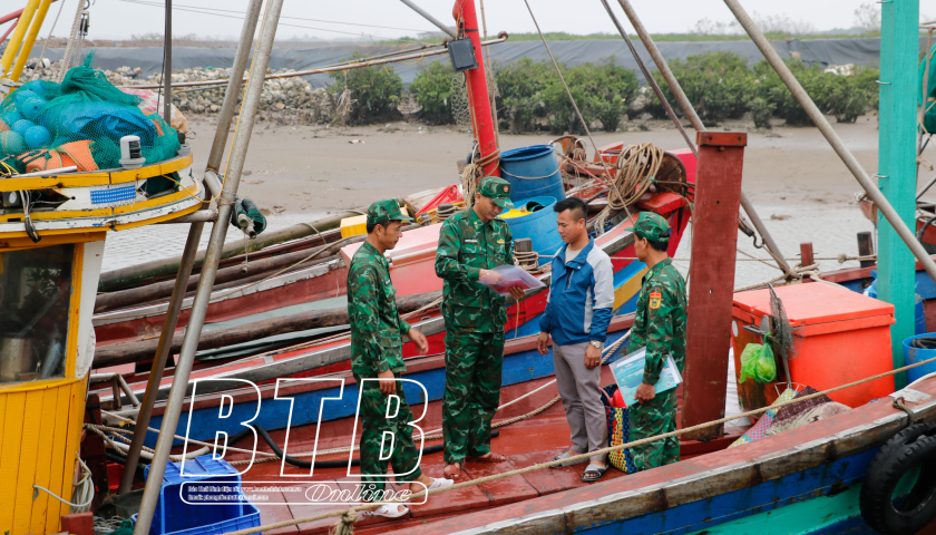   Phát huy sức mạnh toàn dân bảo vệ vững chắc chủ quyền an ninh biên giới vùng biển
