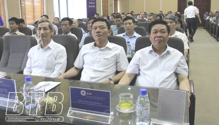   Tổng Công ty Điện lực miền Bắc tổ chức hội nghị trực tuyến khách hàng