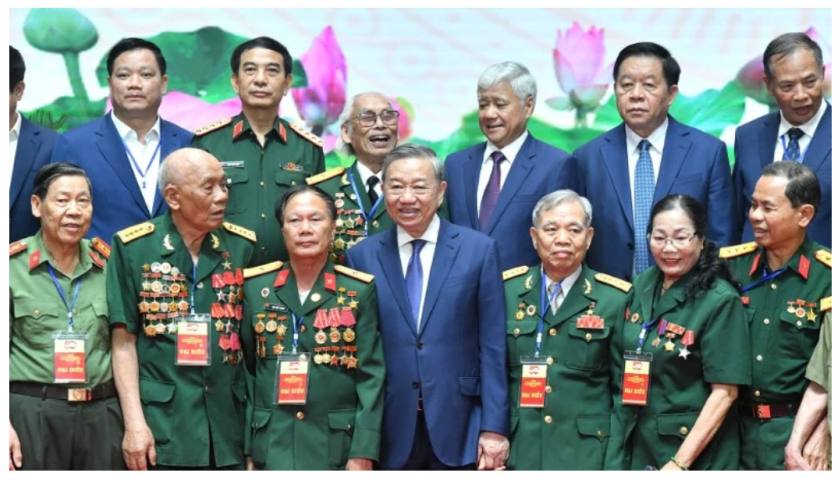   Tổng Bí thư gặp mặt VV88 dự đoán xổ số ba miền siêu chính xác lão thành cách mạng, người có công, gia đình chính sách tiêu biểu