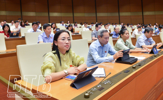   VV88 casino đăng ký thảo luận về việc huy động, quản lý và sử dụng các nguồn lực phục vụ công tác phòng, chống dịch Covid-19; việc thực hiện chính sách, pháp luật về y tế cơ sở, y tế dự phòng