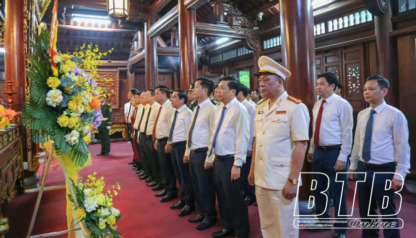   VV88 casino, HĐND, UBND, Ủy ban MTTQ tỉnh: Dâng hương tưởng niệm Chủ tịch Hồ Chí Minh