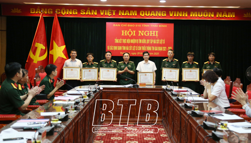   Hơn 4.500 hài cốt liệt sĩ được an táng ban đầu trên địa bàn tỉnh