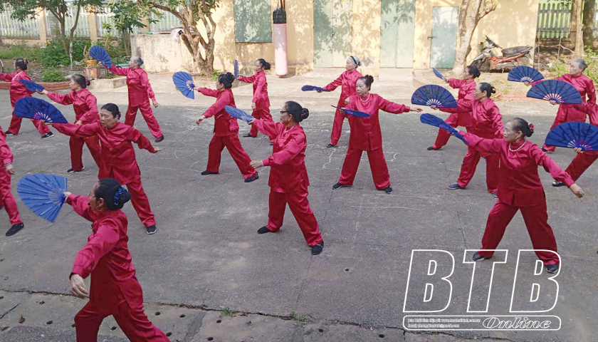   Phát huy vai trò tuổi cao, gương sáng