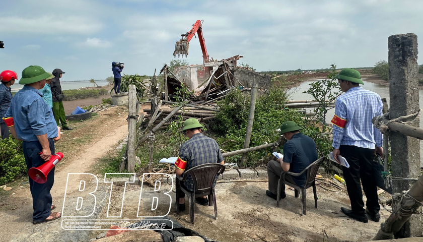   Tiền Hải: Kiểm tra, xử lý vi phạm pháp luật về đất đai