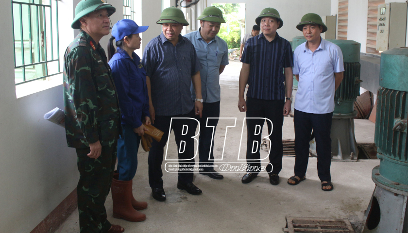   Các đồng chí lãnh đạo tỉnh kiểm tra, chỉ đạo công tác phòng, chống bão số 3 tại các địa phương, đơn vị